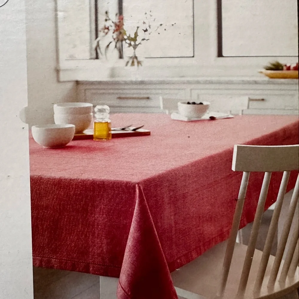 Threshold Tablecloth Chambray Hemstitch Red - 60 X 84 In Oblong 100% Cotton NEW